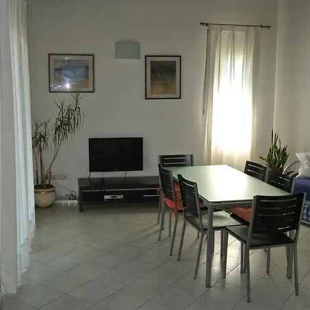 Villa- Edera 40 *